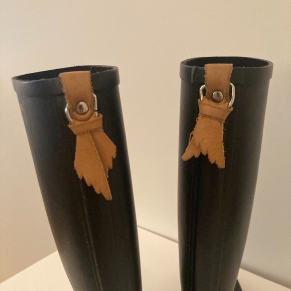 Aigle authentic tall rain boot - Picture 3 of 4